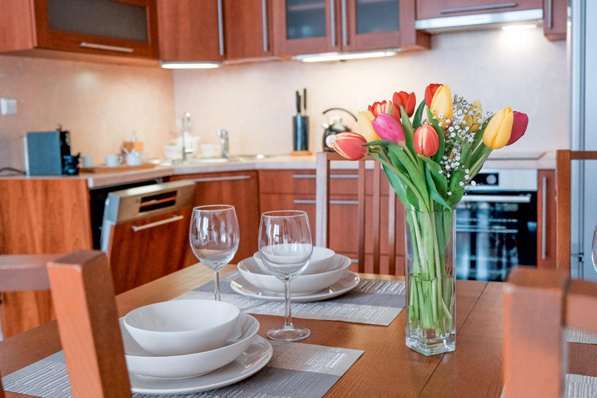Apartman U Metra, 4 Hoste, Parking Free, Blizko O2 Arena ปราก ภายนอก รูปภาพ
